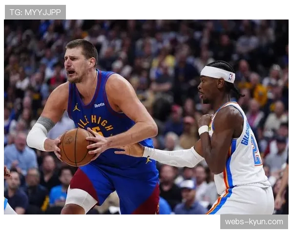 比赛记录：勇士“五小”阵容对阵掘金“一大四小”的整场博弈